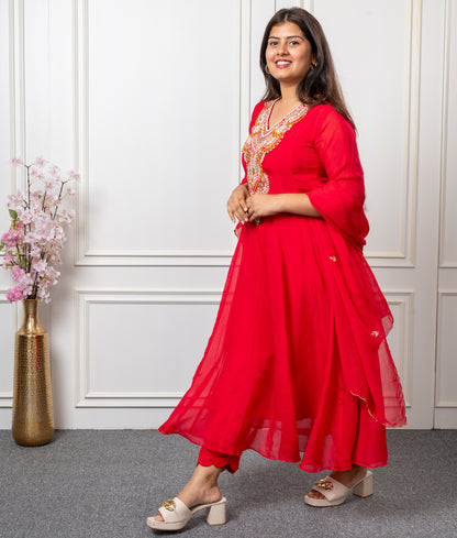 Soft organza anarkali style kurta, pant & dupatta set with heavy pearl and zardosi handwork